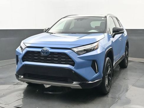 Used 2024 Toyota RAV4 XSE w/ Weather Package AWD/4WD image 22