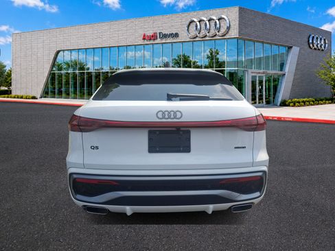 Used 2025 Audi Q5 Premium w/ Convenience Package AWD/4WD image 5