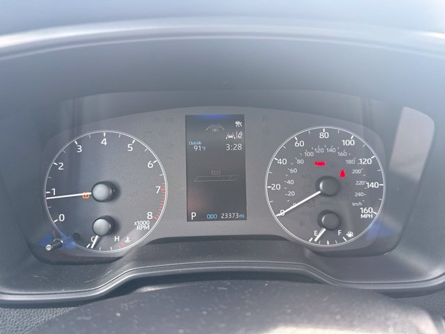 Used 2025 Toyota Corolla LE FWD image 10