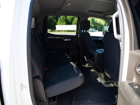 Used 2024 Chevrolet Silverado 1500 RST w/ Z71 Off-Road Package AWD/4WD image 23
