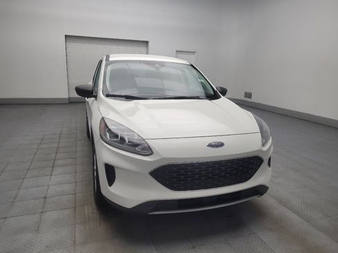 Used 2022 Ford Escape SE w/ Convenience Package FWD image 14