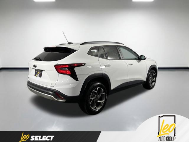 Used 2025 Chevrolet Trax LT w/ Driver Confidence Package FWD image 6