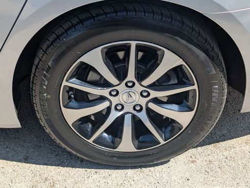 Used 2016 Acura TLX image 7