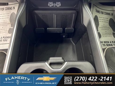 Used 2025 RAM 3500 Laramie w/ Max Tow Package AWD/4WD image 33