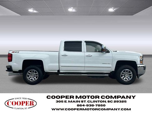 Used 2018 Chevrolet Silverado 3500 LTZ w/ Duramax Plus Package AWD/4WD image 8