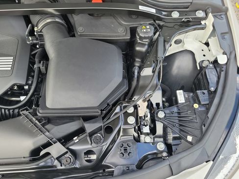 Used 2025 BMW 228i xDrive AWD/4WD image 40