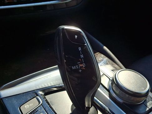 Used 2018 BMW 530i xDrive AWD/4WD image 15