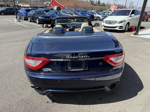 Used 2011 Maserati GranTurismo Convertible image 9