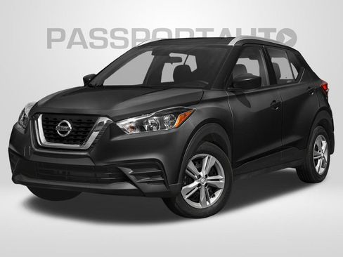 Used 2019 Nissan Kicks S FWD image 1