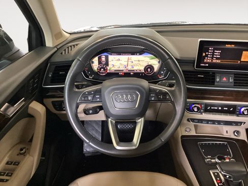 Used 2019 Audi Q5 Prestige w/ Prestige Package AWD/4WD image 12