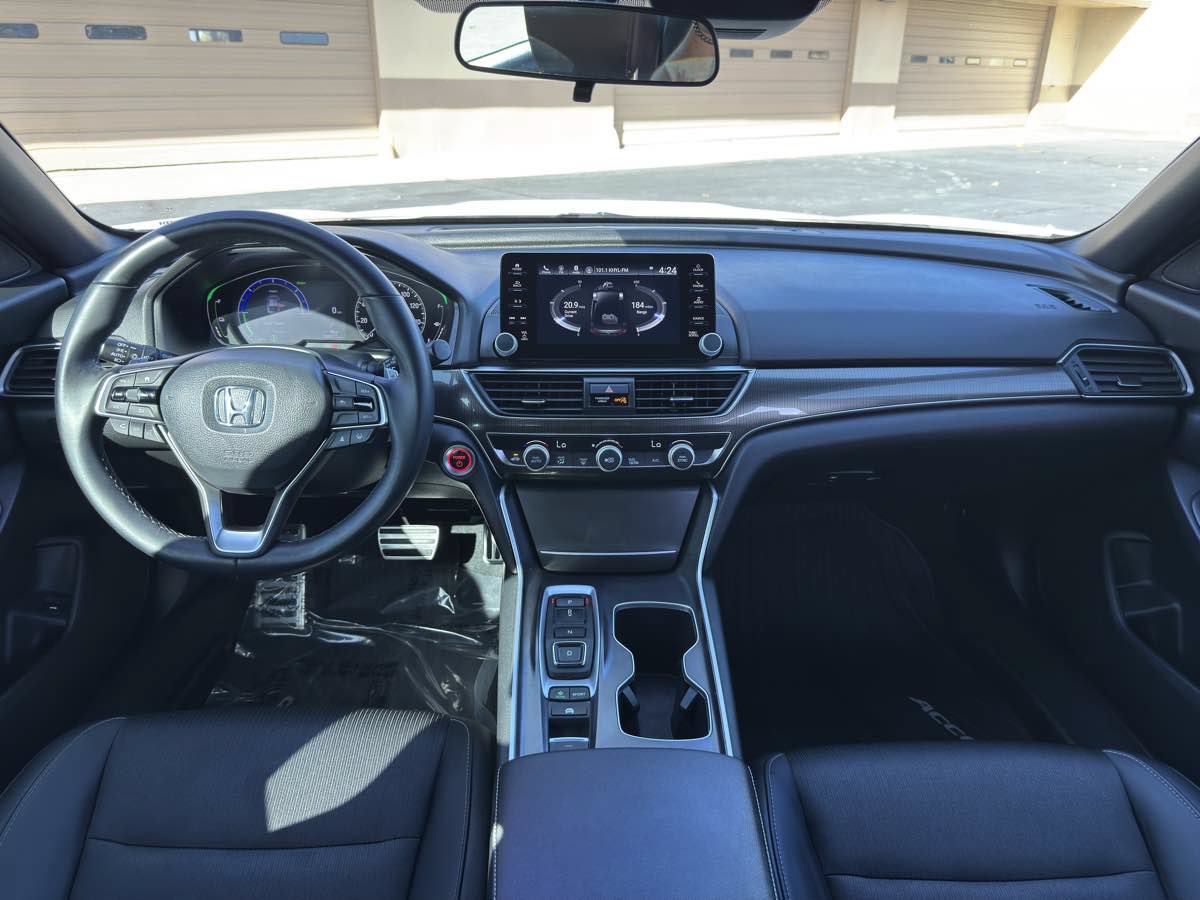 Used 2022 Honda Accord Sport image 16