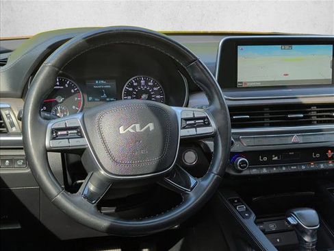 Used 2022 Kia Telluride EX w/ EX Premium Package AWD/4WD image 14