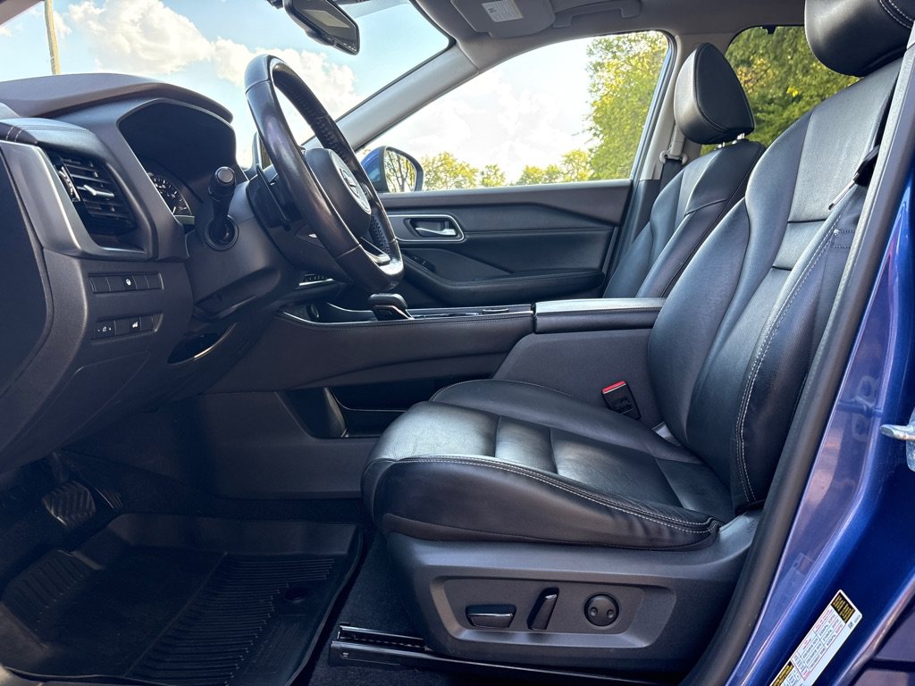 Used 2021 Nissan Rogue SL AWD/4WD image 16