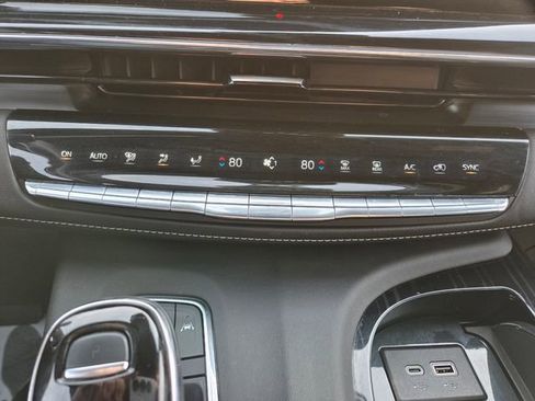 Used 2023 Cadillac Escalade ESV Sport w/ Touring Package AWD/4WD image 30