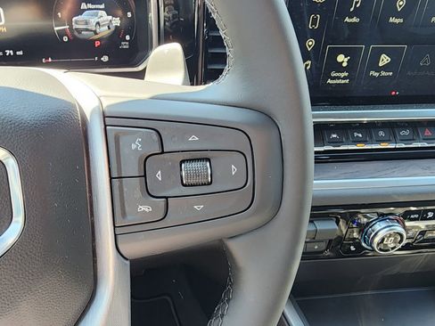 New 2026 GMC Sierra 1500 SLT image 23