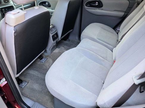 Used 2007 Chevrolet TrailBlazer LS w/ LS Preferred Equipment Group image 19