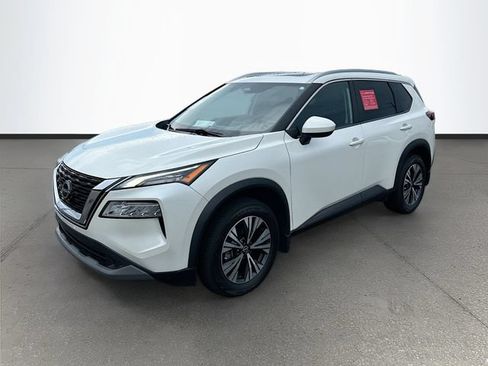 Certified 2023 Nissan Rogue SV w/ SV Premium B Package AWD/4WD image 3