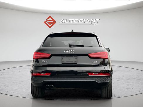 Used 2017 Audi Q3 2.0T Prestige w/ Prestige Package image 6