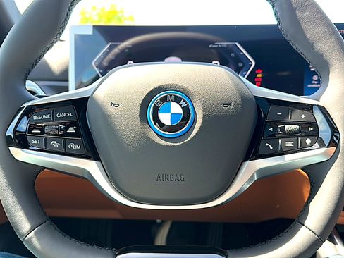 New 2026 BMW i4 eDrive40 w/ Premium Package RWD image 18