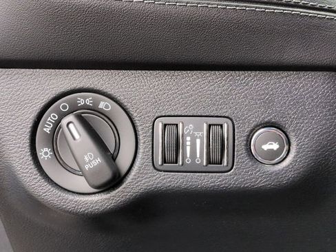 Used 2023 Dodge Challenger R/T w/ Plus Package image 16