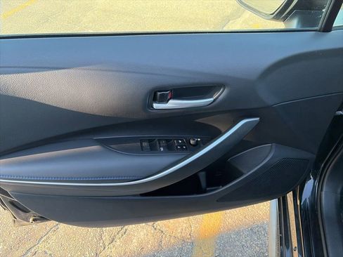 Used 2022 Toyota Corolla SE image 11
