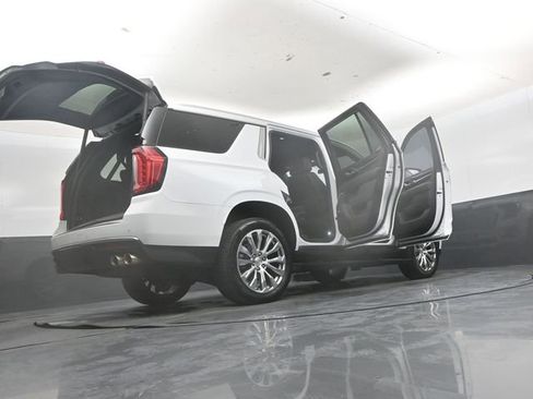 Used 2023 GMC Yukon Denali AWD/4WD image 55