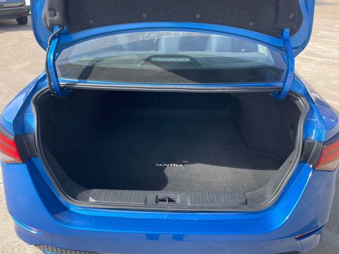 Used 2025 Nissan Sentra SV image 34