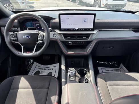 Used 2026 Ford Explorer ST AWD/4WD image 21