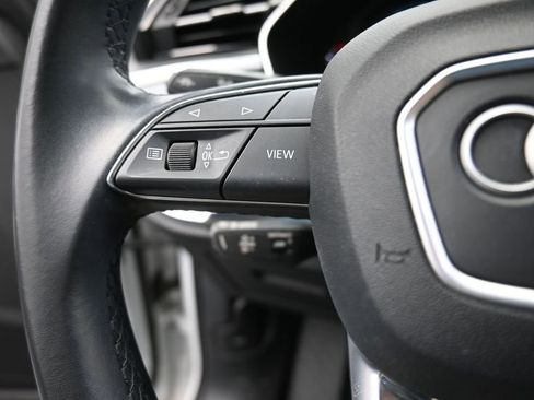 Used 2023 Audi Q3 2.0T Premium Plus w/ Premium Plus Package image 6