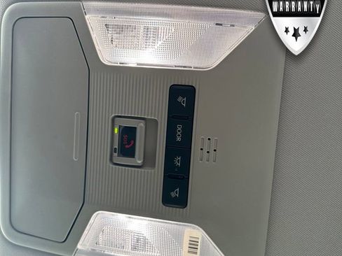 Used 2025 Toyota RAV4 XLE FWD image 25