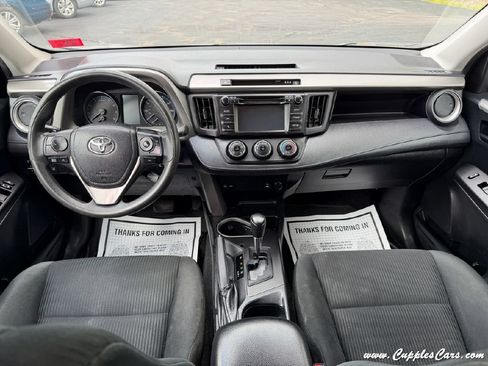 Used 2017 Toyota RAV4 LE w/ All Weather Liner Package AWD/4WD image 15
