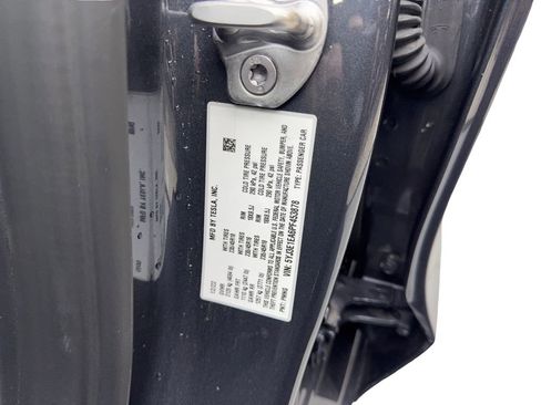 Used 2023 Tesla Model 3 Standard Range image 77