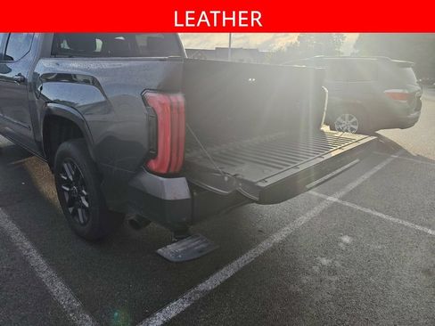 Used 2024 Toyota Tundra Platinum AWD/4WD image 5