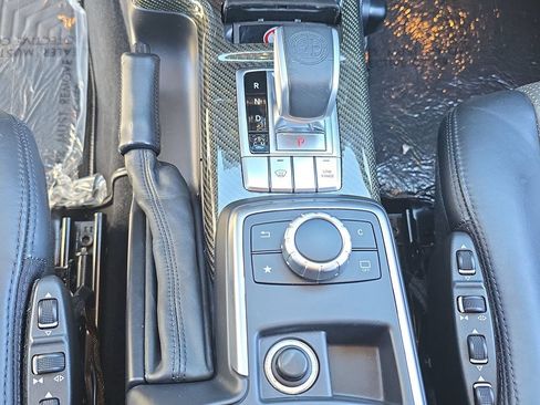 Used 2018 Mercedes-Benz G 65 AMG 4MATIC image 27