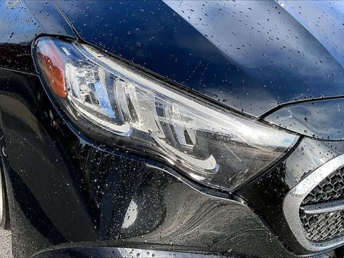 Certified 2025 Mercedes-Benz E 350 Sedan w/ Winter Package image 27