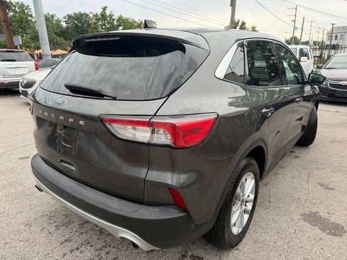 Used 2020 Ford Escape SE FWD image 7