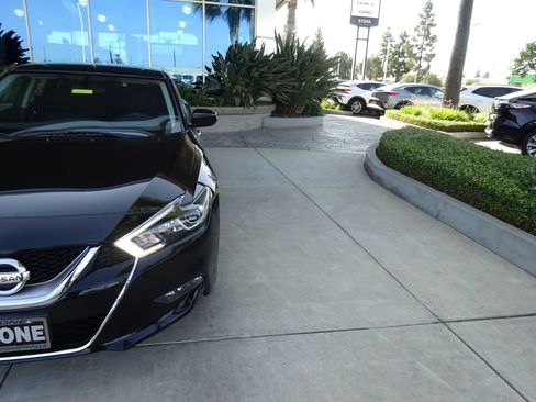 Used 2017 Nissan Maxima 3.5 S FWD image 32