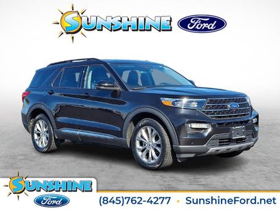 Certified 2024 Ford Explorer XLT w/ Equipment Group 202A