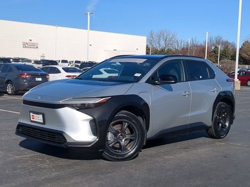 Certified 2023 Toyota bZ4X XLE w/ Weather Package image 2