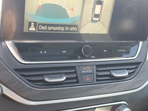 Used 2023 Nissan Altima 2.5 SL FWD image 29