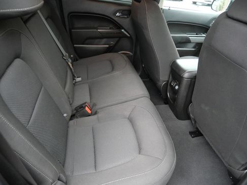 Used 2022 Chevrolet Colorado LT w/ LT Convenience Package image 23