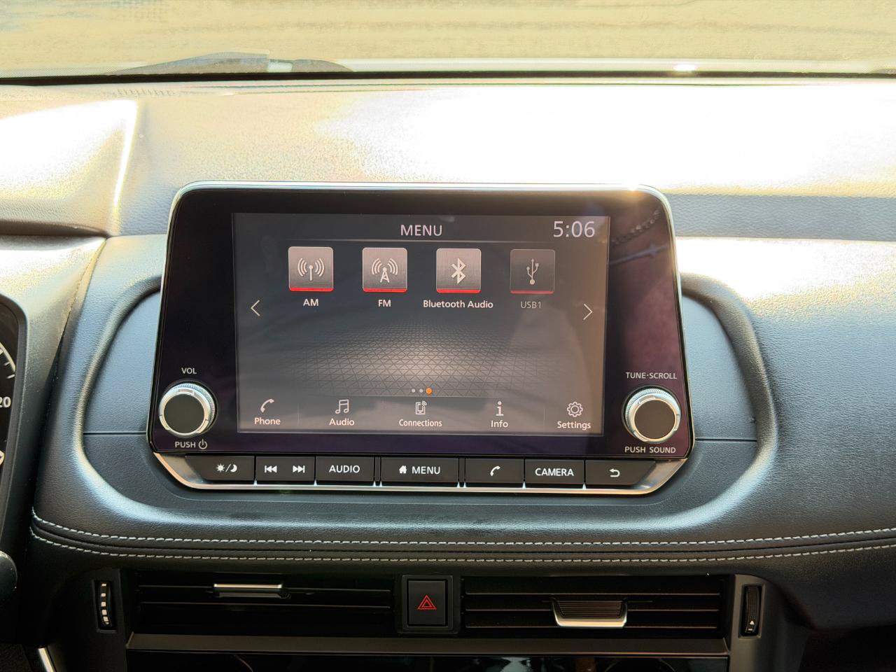 Used 2021 Nissan Rogue S AWD/4WD image 49