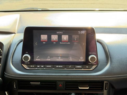 Used 2021 Nissan Rogue S AWD/4WD image 49