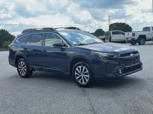 Used 2023 Subaru Outback Premium w/ Popular Package #1 AWD/4WD image 2