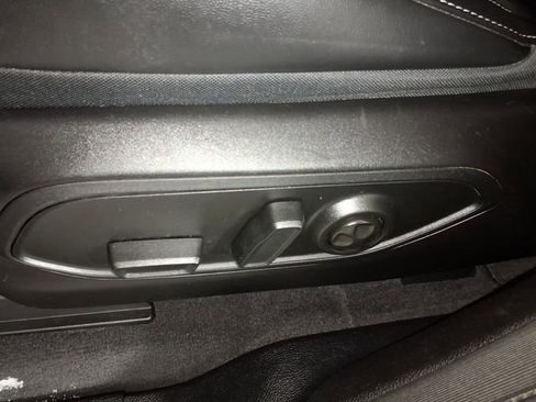 Used 2021 Jeep Grand Cherokee L Limited image 15