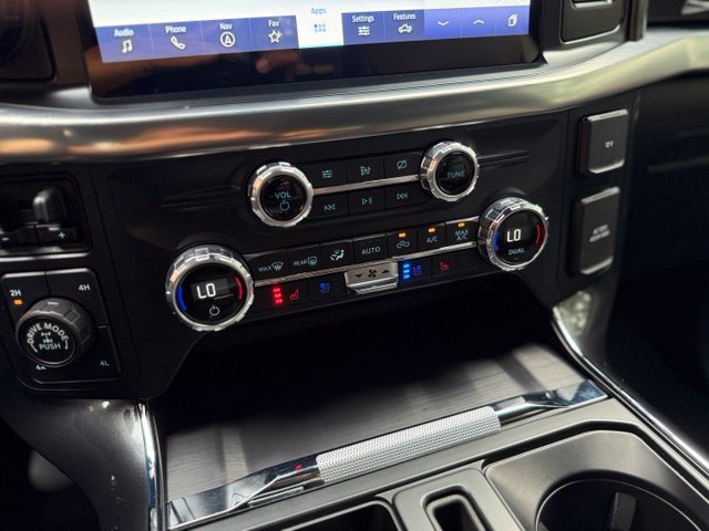 Used 2021 Ford F150 Lariat AWD/4WD image 32