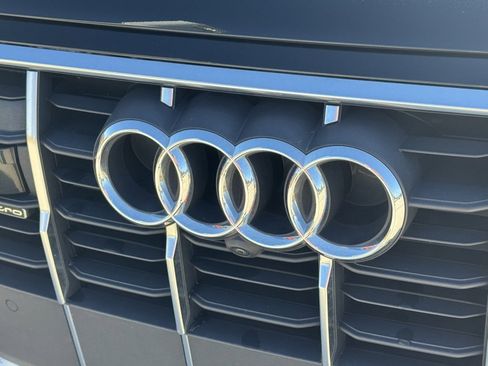 Used 2024 Audi Q7 3.0T Premium Plus image 7