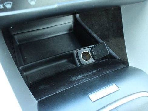 Used 2015 Ford Fusion SE image 18