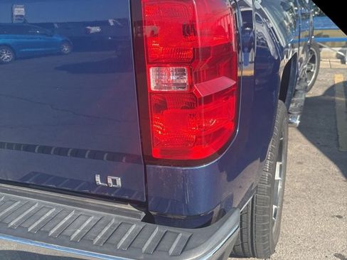 Used 2019 Chevrolet Silverado 1500 LT w/ All Star Edition image 16