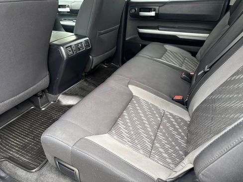 Used 2019 Toyota Tundra SR5 w/ SR5 Upgrade Package RWD image 16
